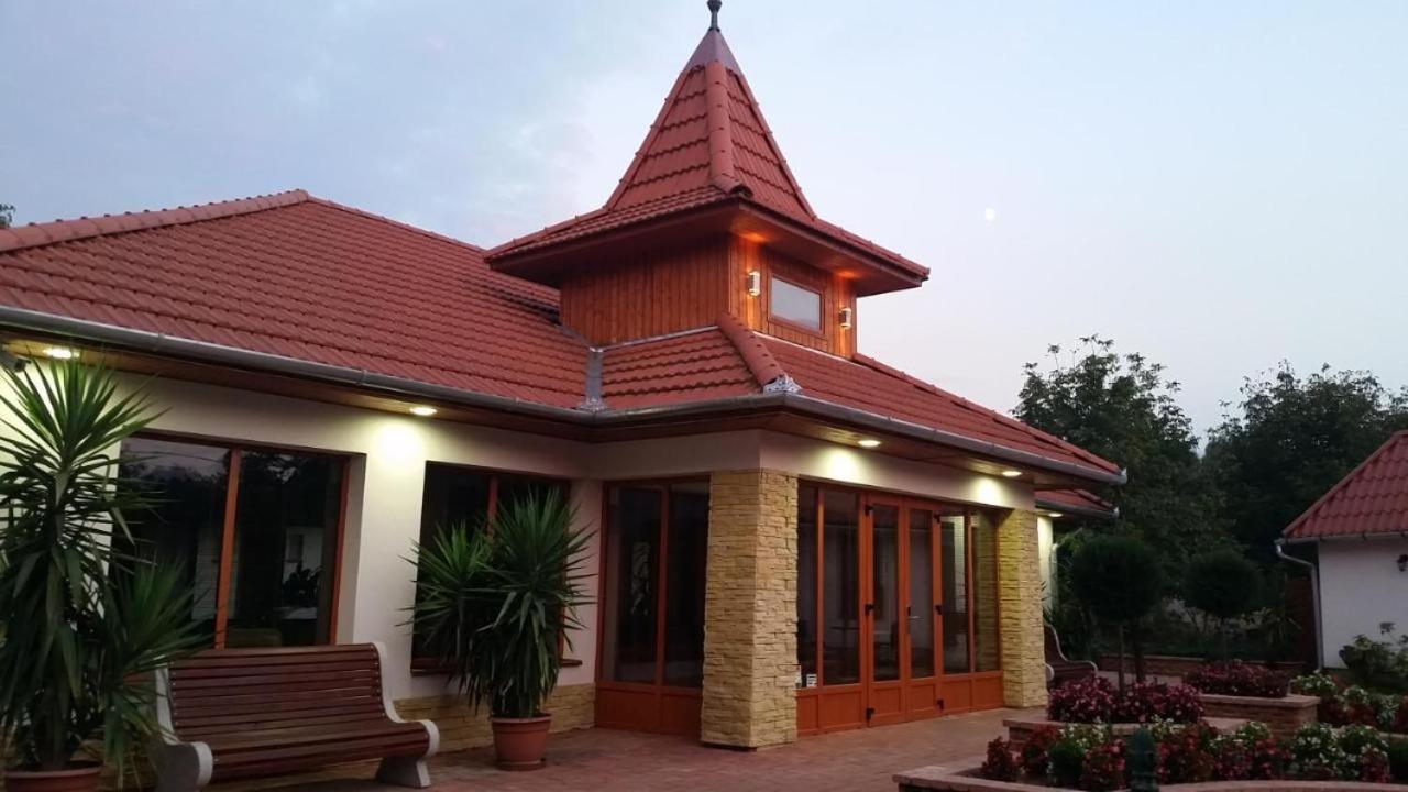 Bornemisza Kuria Wellness Resort Tiszabecs Экстерьер фото