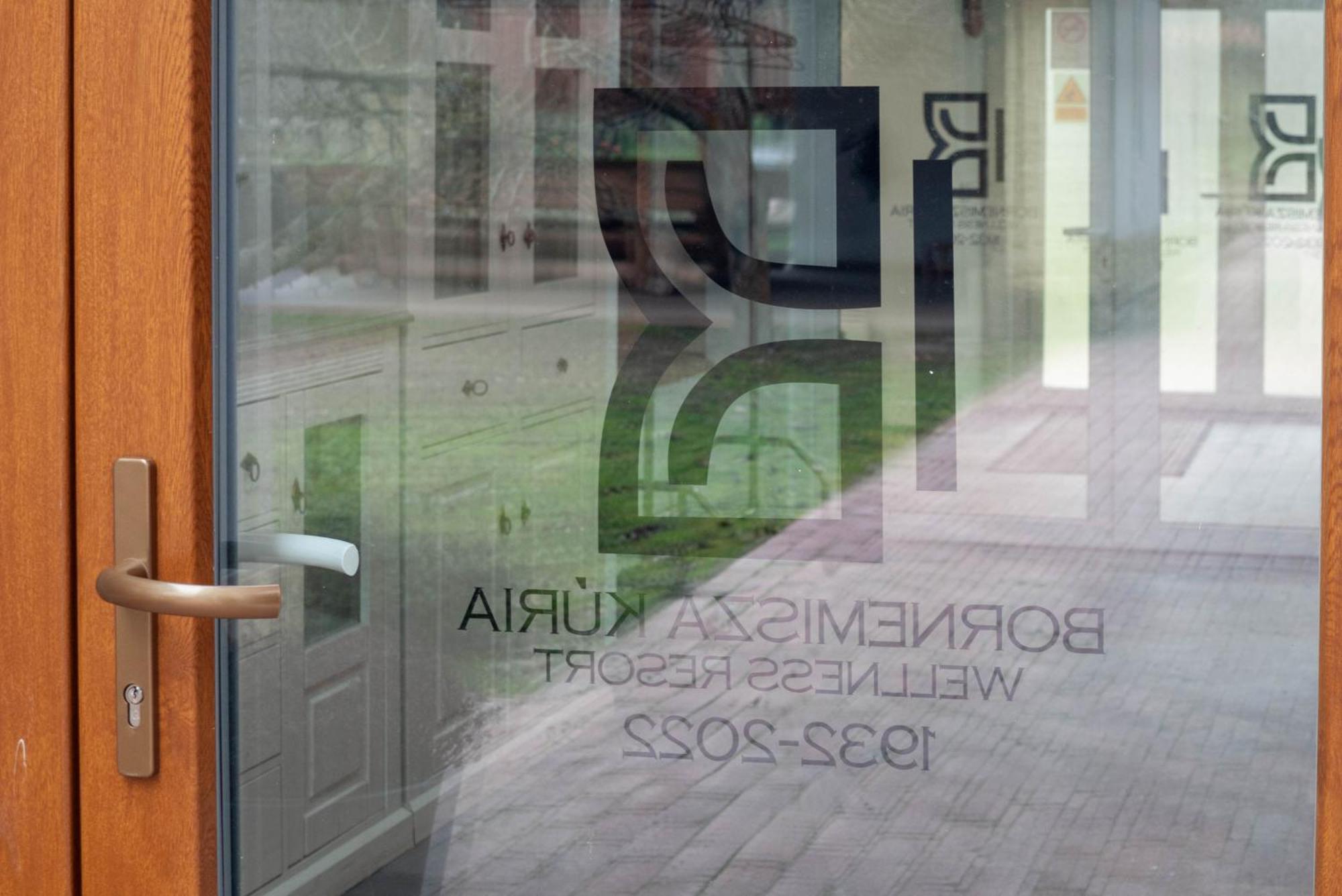 Bornemisza Kuria Wellness Resort Tiszabecs Экстерьер фото